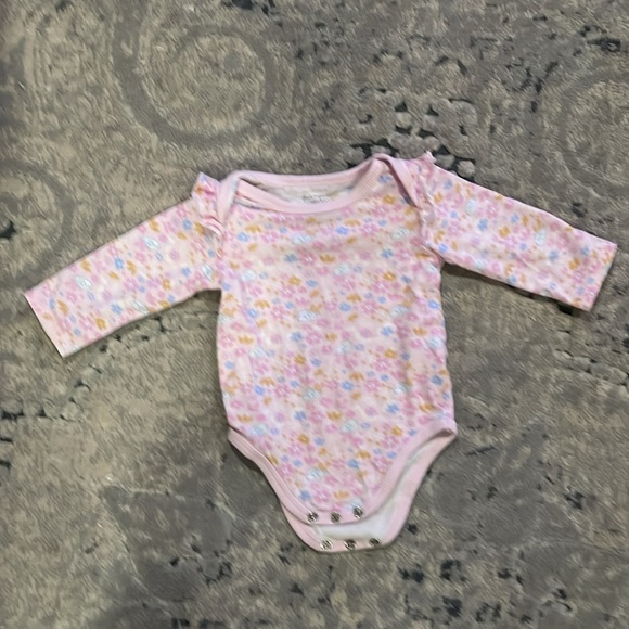 First Impressions onesie and pants - Picture 2 of 4